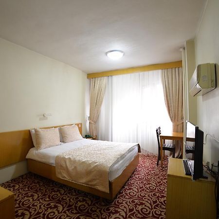 Buyuk Maras Hotel Kahramanmaraş Ngoại thất bức ảnh